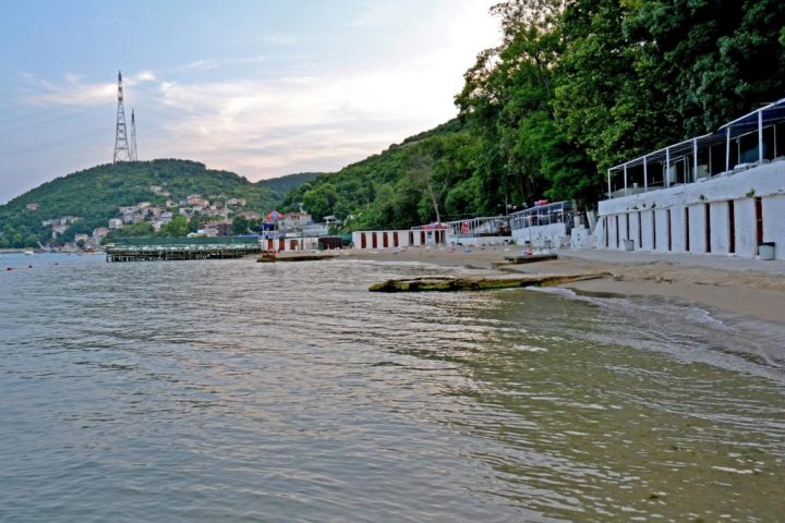 Sarıyer Altınkum Kadınlar Plajı